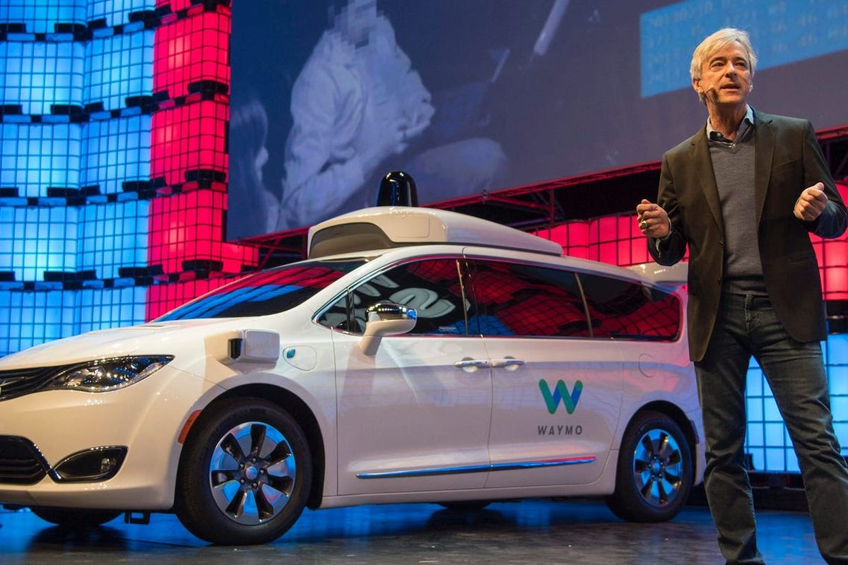 Mantan CEO Waymo, John Krafcik