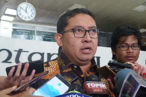 Dapat Karangan Bunga dari Tim Pencitraan, Fadli Zon Ucapkan Terima Kasih