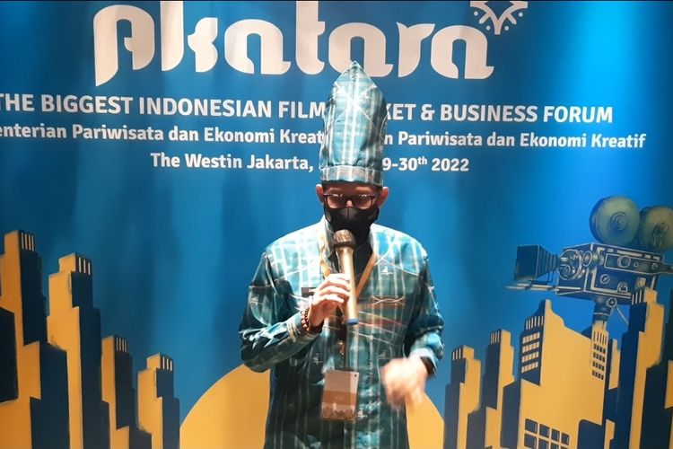 Menteri Pariwisata dan Ekonomi Kreatif Republik Indonesia, Sandiaga Uno hadir dalam acara pembukaan forum Akatara Indonesian Film Business & Film Market 2022, Selasa (29/3/2022), di kawasan Setiabudi, Jakarta Selatan. 