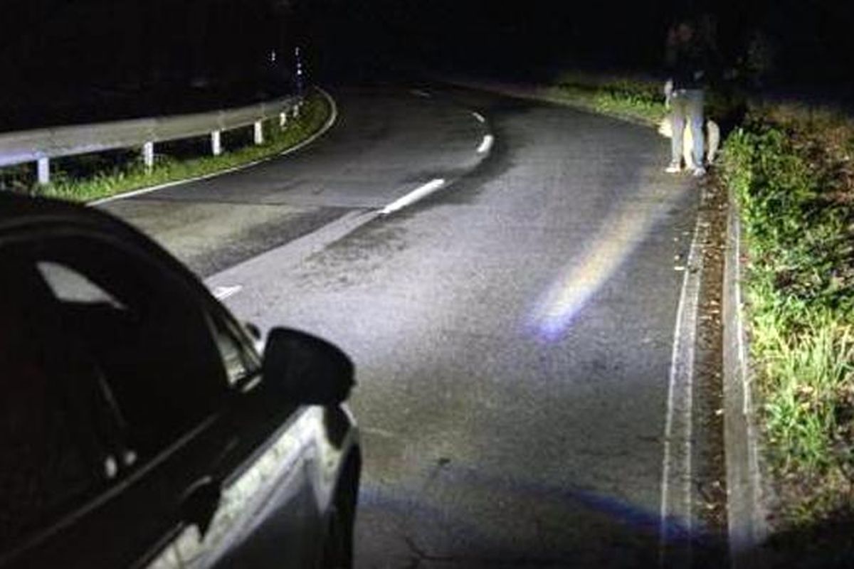 Ford kembangkan lampu depan yang bisa mendeteksi pejalan kaki di pinggir jalan.