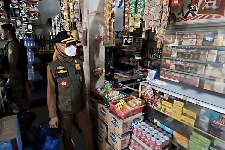 Toko di Depan Kelurahan Selili Diduga Jual Miras, Razia Satpol PP Samarinda Hasilnya Nihil