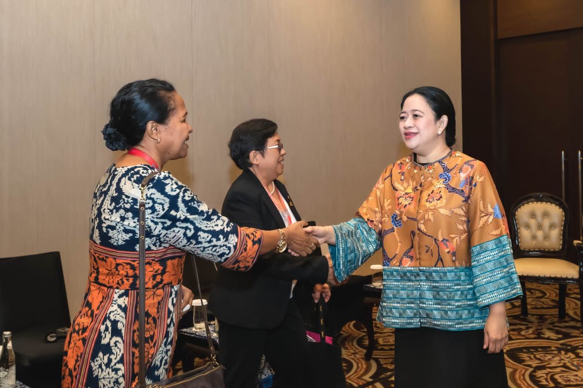 Presiden Perserikatan Negara-negara Asia Tenggara (ASEAN) Inter Parliamentary Assembly (AIPA) 2023 Puan Maharani melakukan bilateral meeting dengan Ketua Parlemen Nasional Timor Leste, Maria Fernanda Lay di sela-sela pelaksanaan Sidang Umum AIPA ke-44 di Fairmont Hotel, Jakarta, Selasa (8/8/2023).  
