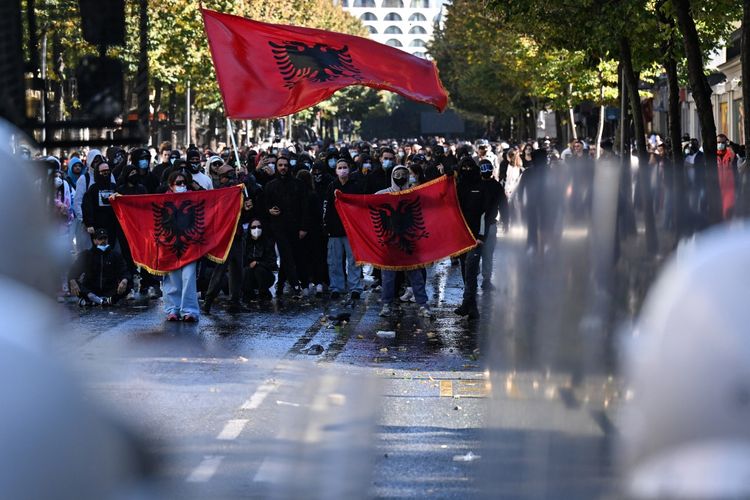 Demo Mahasiswa Dituduh Ditunggangi Asing, PM Albania Tolak Mundur