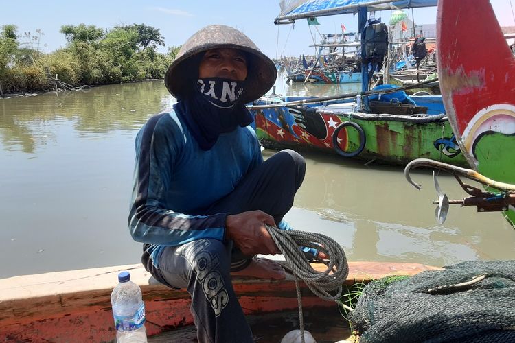 Nelayan Bandengan Kendal, Toha. KOMPAS.COM/SLAMET PRIYATIN