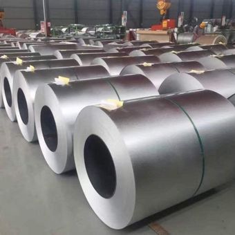 Ilustrasi industri baja, produk baja. Trump Naikkan Tarif Impor Baja Jadi 50 Persen, Uni Eropa Siap Membalas