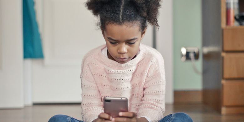 Australia Larang Anak di Bawah 16 Tahun Main Medsos, Bagaimana Hukum Indonesia? Halaman all