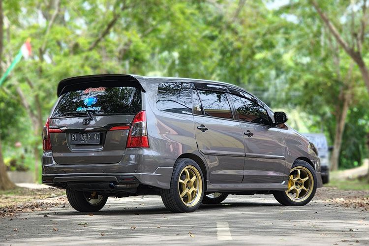 Mobil Kijang Innova Modifikasi