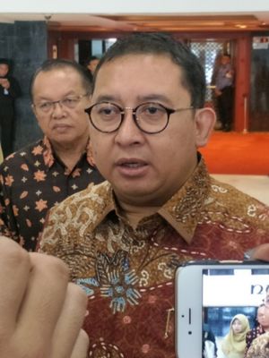 Wakil Ketua Umum Partai Gerindra Fadli Zon saat ditemui di Kompleks Parlemen, Senayan, Jakarta, Senin (12/3/2018).