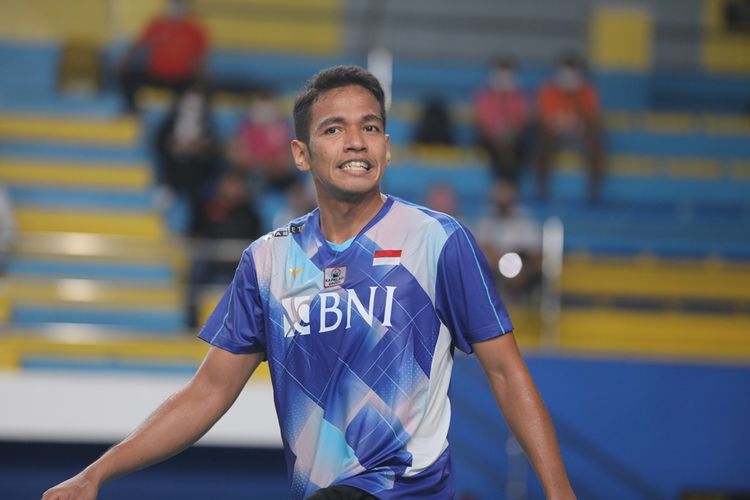 Tunggal putra Indonesia, Chico Aura Dwi Wardoyo, ketika menghadapi Kento Momota (Jepang) pada babak pertama atau 32 besar Kejuaraan Bulu Tangkis Asia 2022, Rabu (27/4/2022).