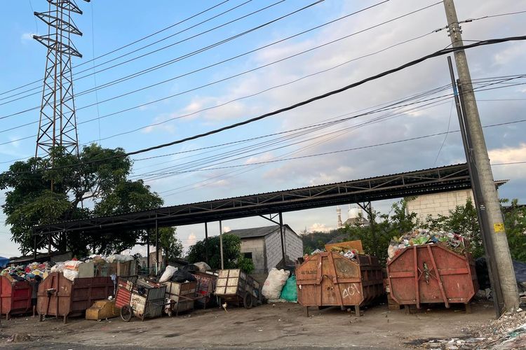 Warga Tuntut Kepastian Setelah Kontainer Sampah Rusak Viral di Media Sosial