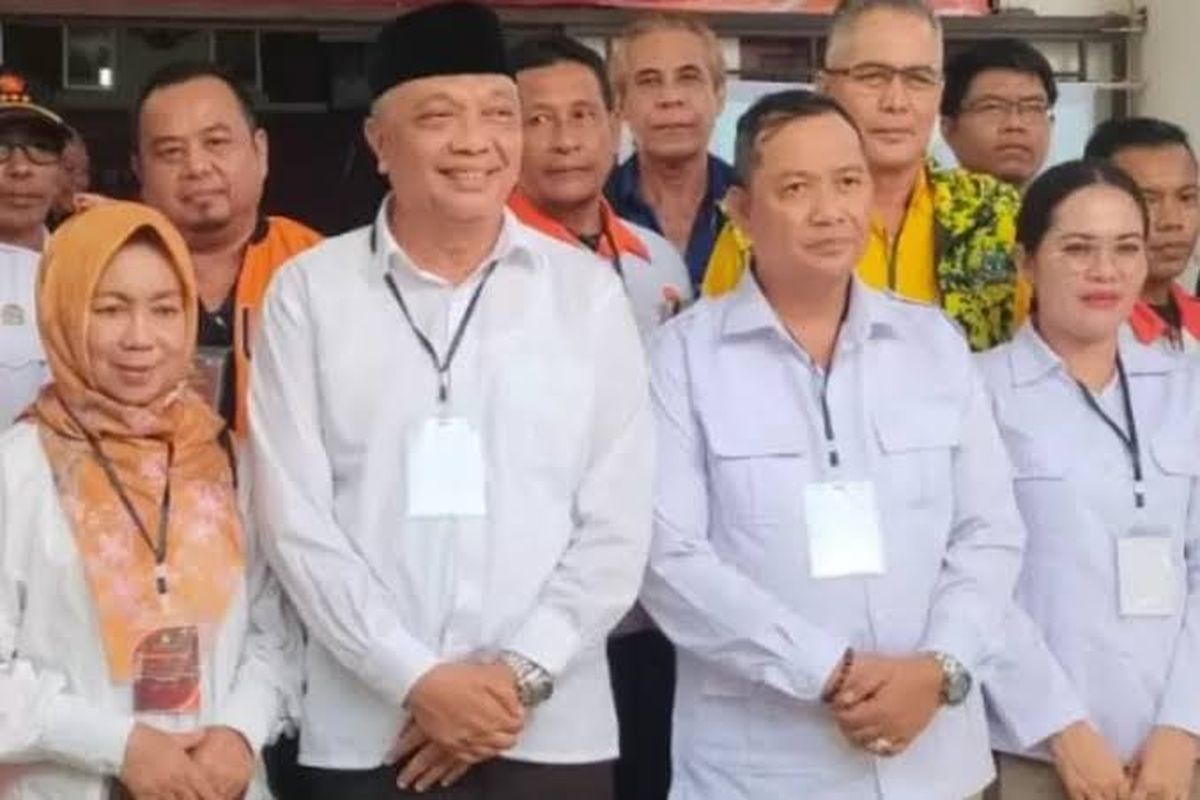 Hasil Pleno KPU Bengkayang, Petahana Darwis-Rizal Menang Telak Lawan Kotak Kosong