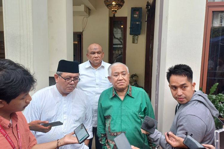 Mantan Ketua Umum Pengurus Pusat (PP) Muhammadiyah Din Syamsuddin membentuk Gerakan Penegakan Kedaulatan Rakyat (GPKR) yang akan menyuarakan penolakan terhadap kecurangan pemilu dan pilpres, Senin (4/3/2024).