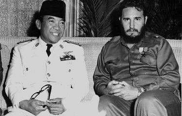 Presiden Soekarno dan Fidel Castro