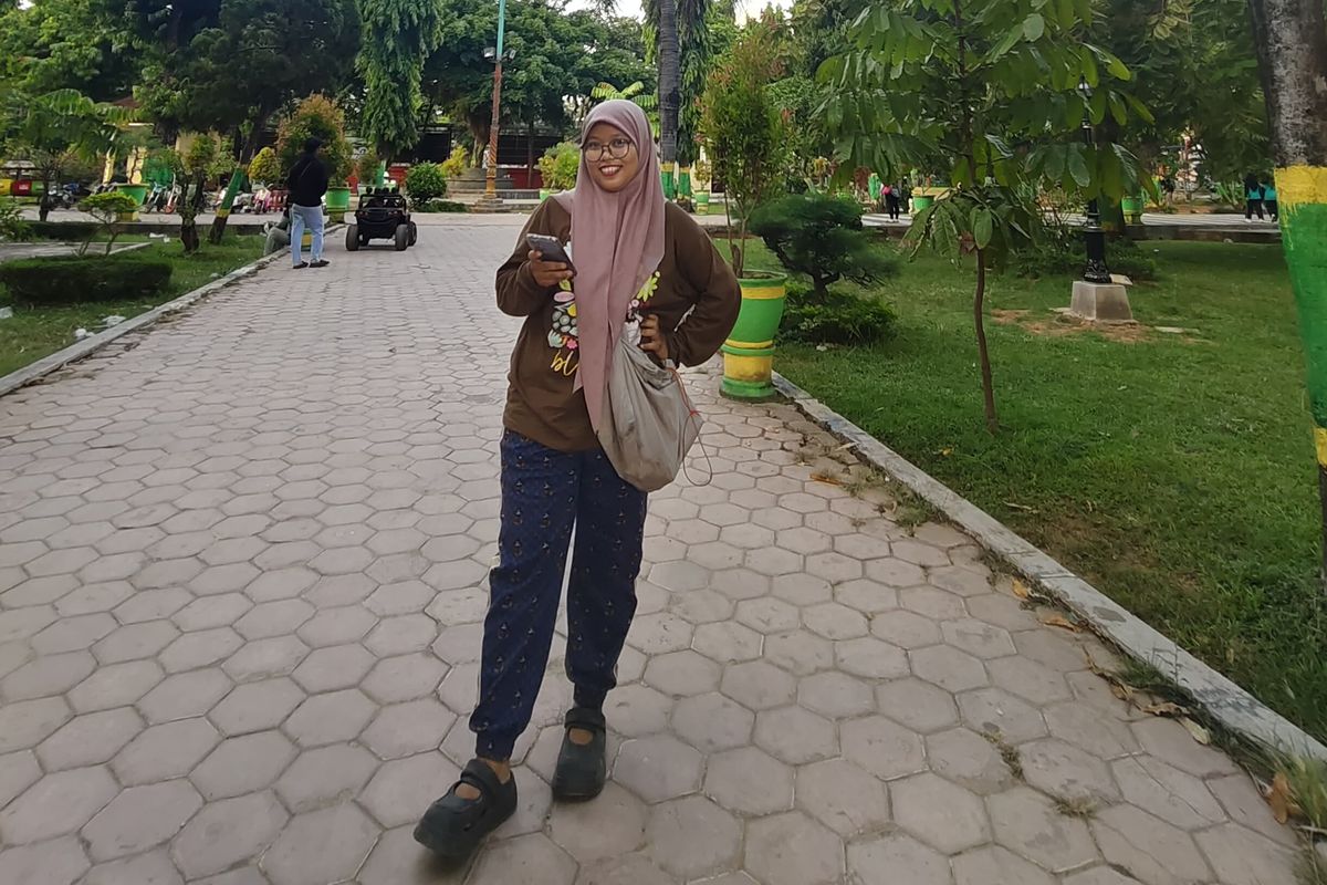 Ike Nurjannah, cargiver pertama di Sumenep. 