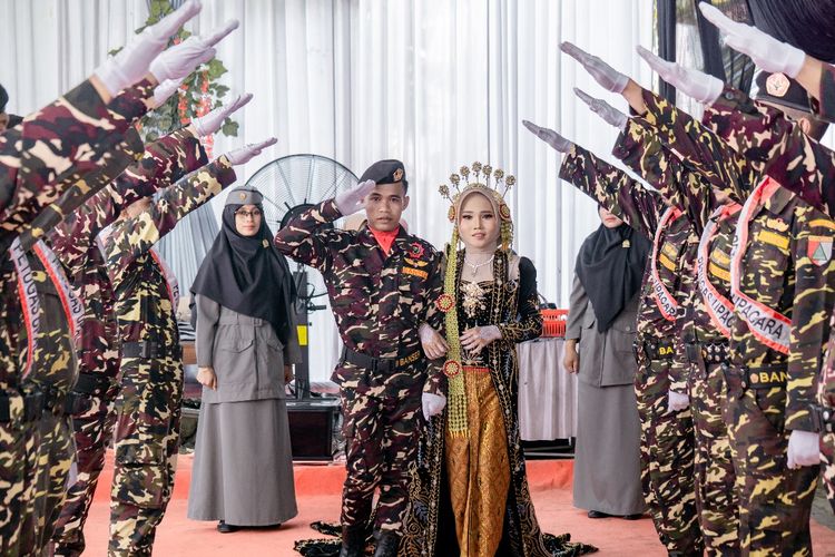 Pernikahan Anggota Banser di Cilacap Pakai Hasta Pora, GP Ansor: Ekspresi Cinta Organisasi
