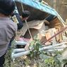 Truk Jatuh ke Sungai usai Jembatan yang Dilaluinya Ambruk di Lamongan