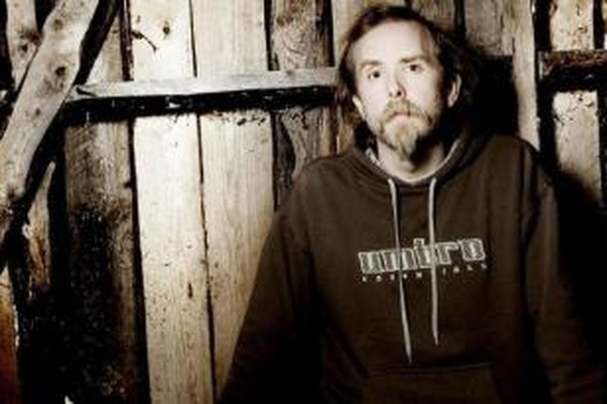 Kristian Vikernes (40), musisi Norwegia yang diketahui sebagai pengikut gerakan neo-Nazi, ditangkap di Perancis karena diyakini tengah merencanakan aksi teror.