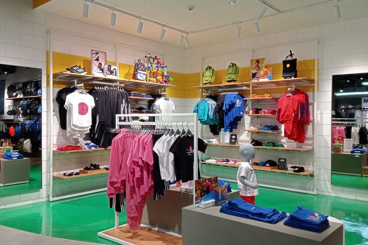 Adidas 2024 store jakarta