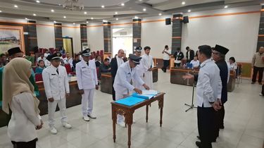 Dana Desa Dipangkas, Wabup Sintang Minta Warga Kembali Andalkan Gotong Royong