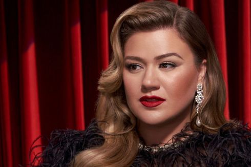 Kelly Clarkson Resmi Berganti Nama Menjadi Kelly Brianne 