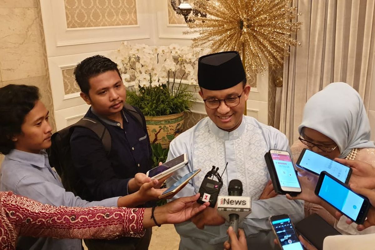 Gubernur DKI Jakarta, Anies Baswedan di Taman Suropati, Rabu (5/6/2019).