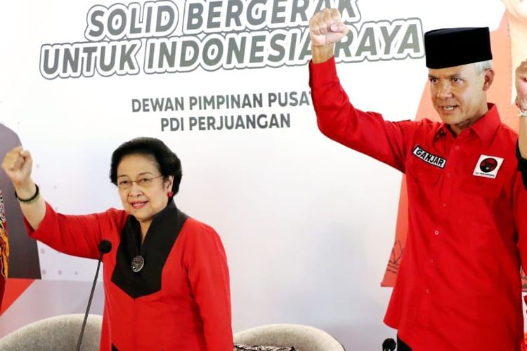 Ganjar Pranowo resmi diumumkan sebagai Capres PDI-P. Ketua Umum PDI-P Megawati Soekarnoputri mengumumkannya di Istana Batu Tulis, Jumat (21/4/2023).
