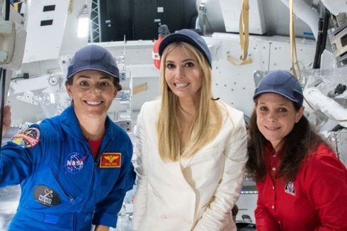 Ivanka Trump: Astronot adalah Pekerjaan Impian Saya