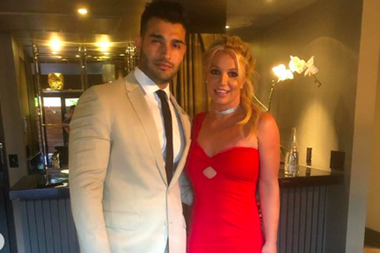 Britney Spears dan kekasihnya Sam Asghari