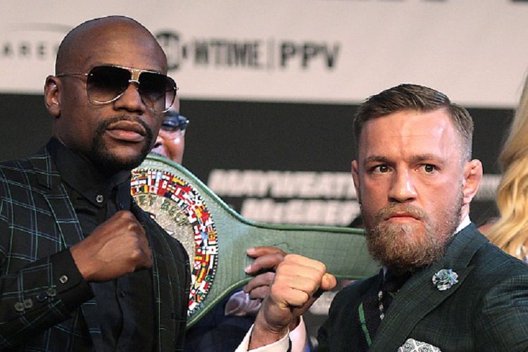 Floyd Mayweather dan Conor McGregor hadir pada acara jumpa pers jelang duel keduanya, Rabu (23/8/2017). 