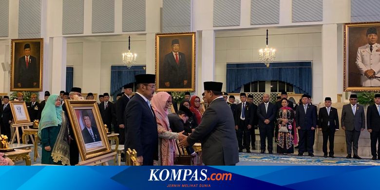 Almarhum Jenderal TNI (Purn) Sarwo Edhie Wibowo dari Provinsi Jawa Tengah (Pahlawan bidang perjuangan bersenjata). | #PahlawanNasional