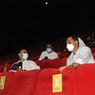 Tinjau Pembukaan Bioskop, Wali Kota Surabaya: Kalau Pengunjung Lepas Masker, Tolong Ditegur