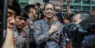 Saat Kejagung-Nadiem Saling Banding di Kasus Chromebook...