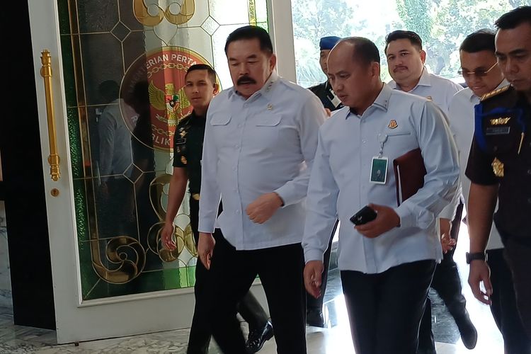 Jaksa Agung Belum Usulkan Jampidsus Baru Pengganti Febrie Adriansyah ke Prabowo
