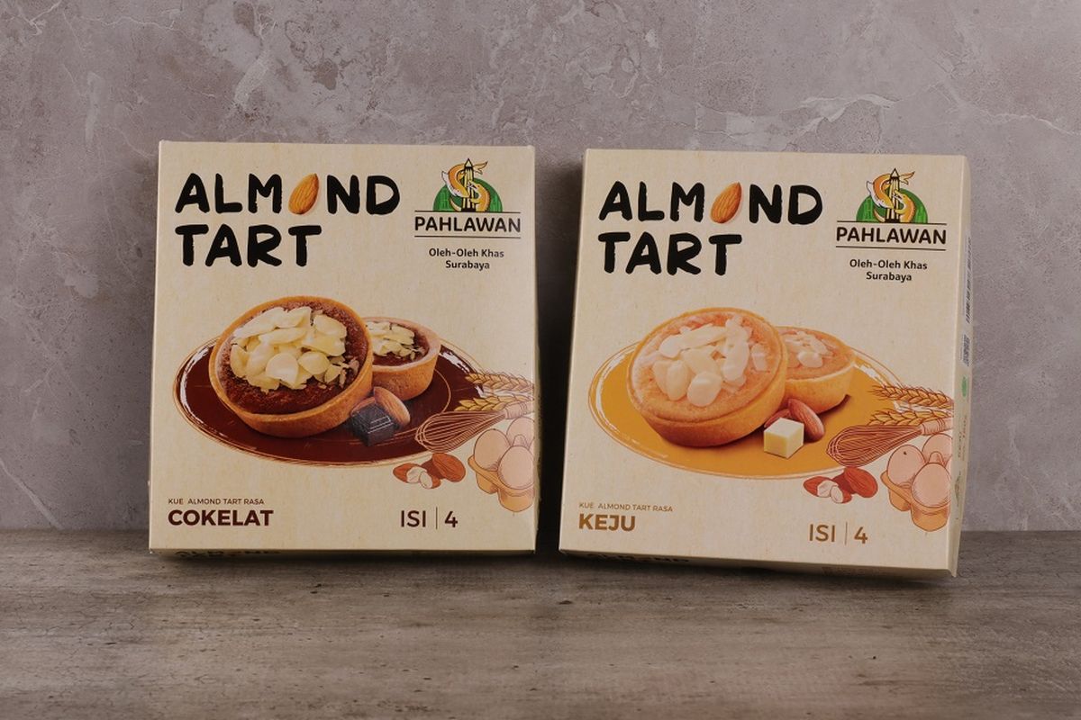 Almond Tart, salah satu oleh-oleh khas Surabaya yang wajib dibeli saat berkunjung ke Kota Pahlawan. 