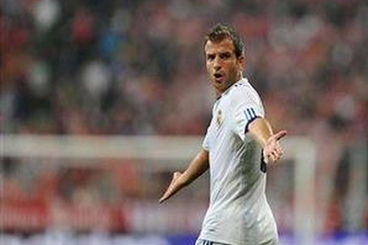 Gelandang Real Madrid, Rafael van der Vaart.