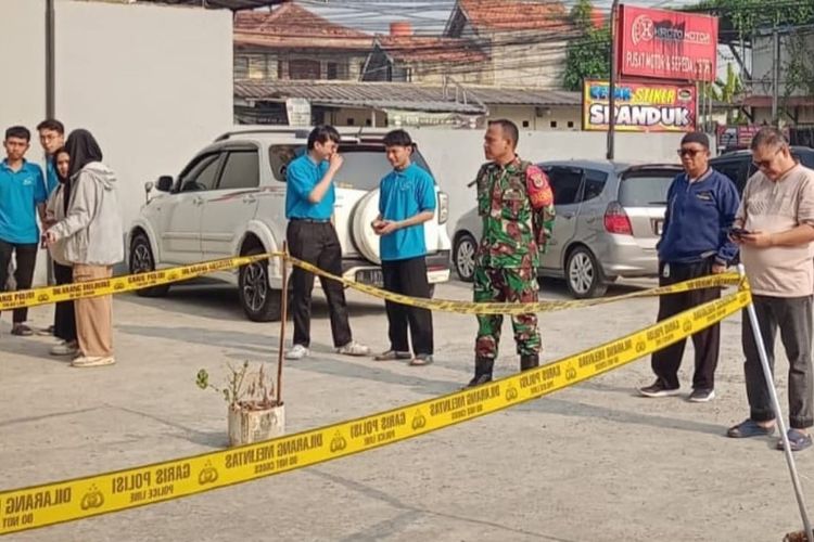 Jasad Bayi Terbungkus Plastik Merah Ditemukan di Tong Sampah Ruko Sawangan Depok