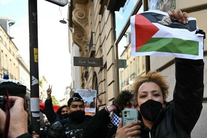 Demo Pro-Palestina di Paris, 10.000 Orang Protes Serangan Israel ke Rafah