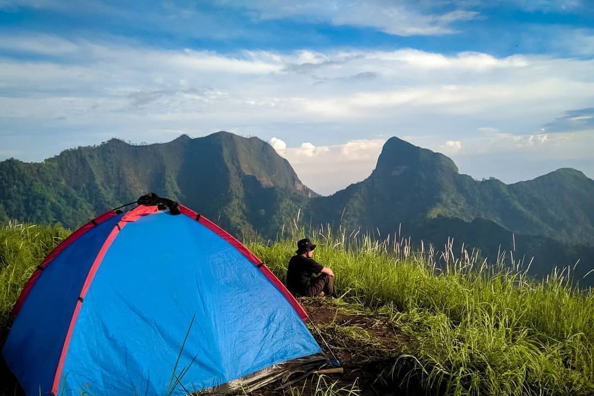 Pemandangan dari Gunung Gulgulan