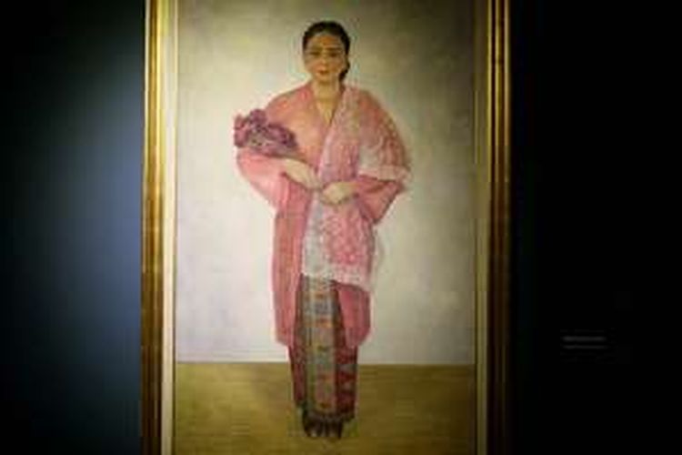 Lukisan karya Diego Rivera berjudul Gadis Melayu dengan Bunga, dalam pameran bertajuk 'Goresan Juang Kemerdekaan : Koleksi Seni Rupa Istana Kepresidenan Republik Indonesia' di Galeri Nasional, Jakarta, Selasa (2/8/2016).