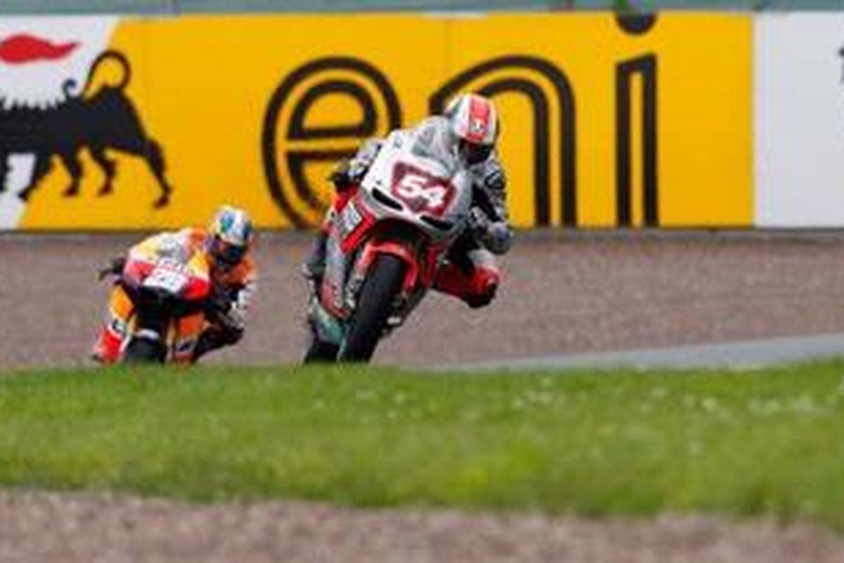 Pebalap Speed Master Aprilia, Matia Passini, dalam latihan bebas ketiga GP Jerman, Sabtu (7/7/2012).