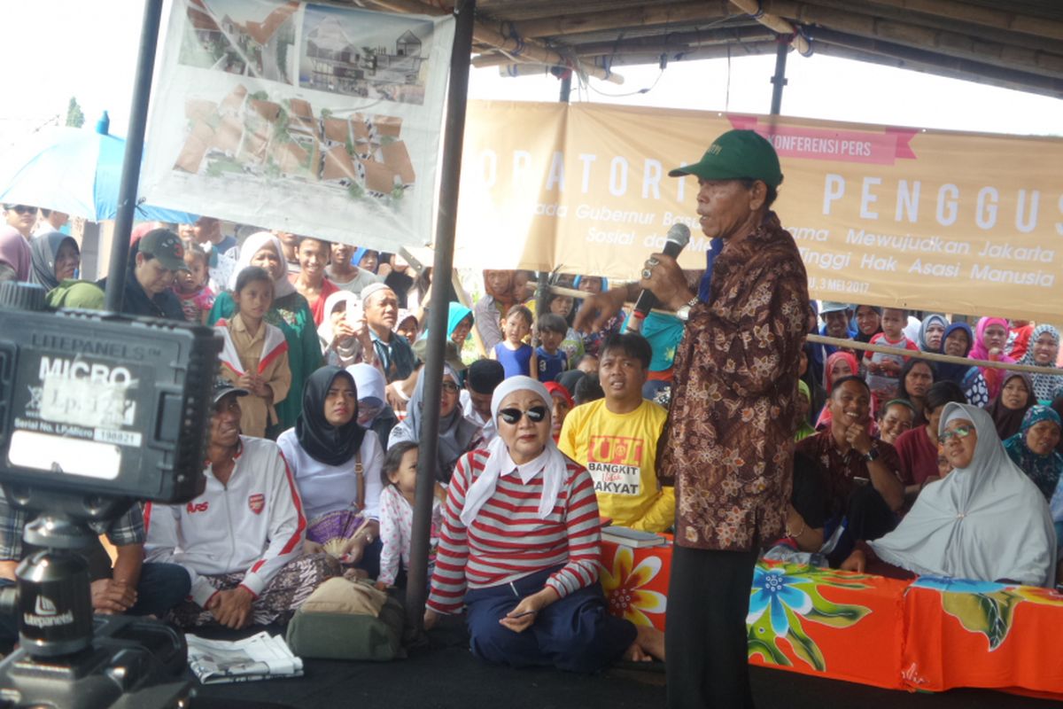 Warga  Pasar Ikan meminta Ahok menghormati proses hukum sebelum kembali memutuskan untuk kembali menggusur warga yang masih bertahan di kawasan tersebut, Rabu (3/5/2017)