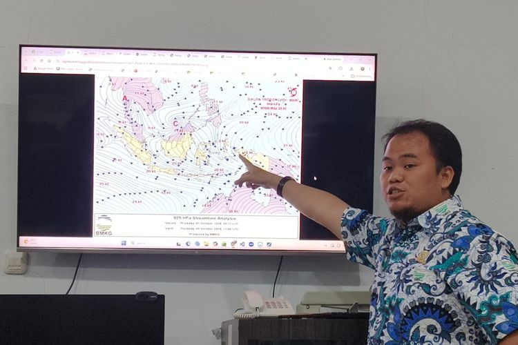 963 Titik Panas Terdeteksi di Papua Barat Daya, Kualitas Udara Tidak Sehat