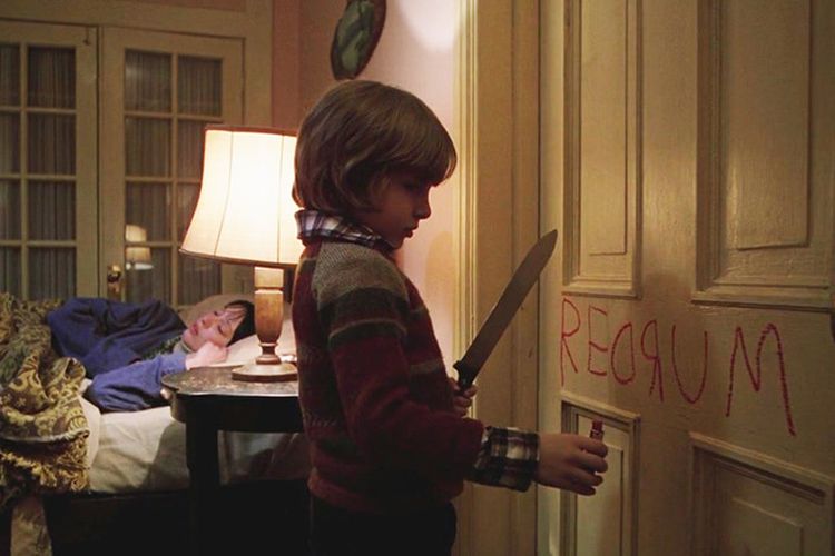 Film horor klasik karya sutradara Stanley Kubrick, The Shining (1980).