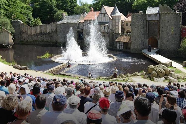 Puy du Fou, Perancis salah satu  taman hiburan terbaik 2022 versi TripAdvisor