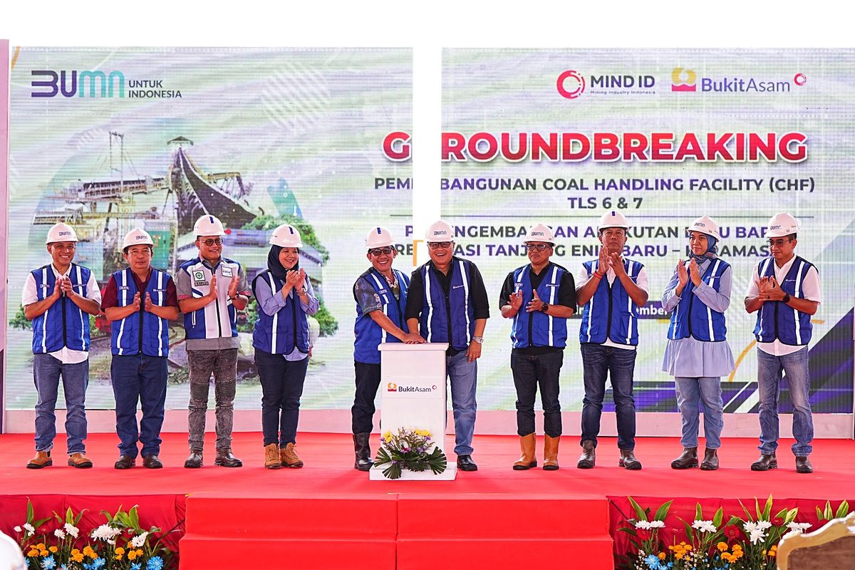 PT Bukit Asam Tbk (PTBA), memulai pembangunan fasilitas penanganan batu bara (coal handling facility) baru untuk meningkatkan kapasitas angkutan batu bara melalui jalur kereta api relasi Tanjung Enim-Keramasan. Pembangunan itu ditandai dengan prosesi peletakan batu pertama (groundbreaking) di Tanjung Enim, Muara Enim, Sabtu (30/12/2023). 
