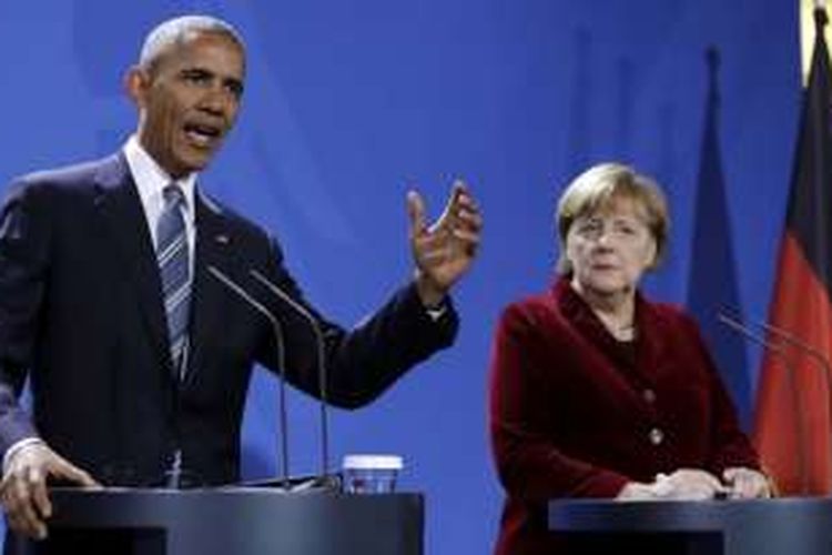 Presiden AS Barack Obama dan Kanselir Jerman Angela Merkel memberikan konferensi pers bersama di Berlin, Jerman, Kamis (17/11/2016).
