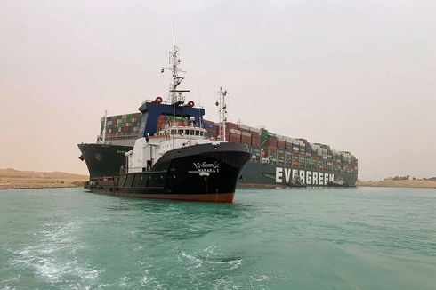 Pemilik Kargo di Kapal Ever Given Akan Diminta Patungan Bayar Triliunan Ganti Rugi Terusan Suez