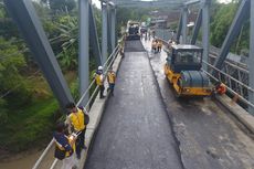 Jembatan Ngantru yang Nyaris Putus Ditabrak Truk Semen Rampung Diperbaiki, Akses Jalan Dibuka Besok