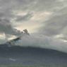 Gunung Ile Lewotolok Kembali Meletus, Warga Diminta Waspada Potensi Guguran Lava Pijar