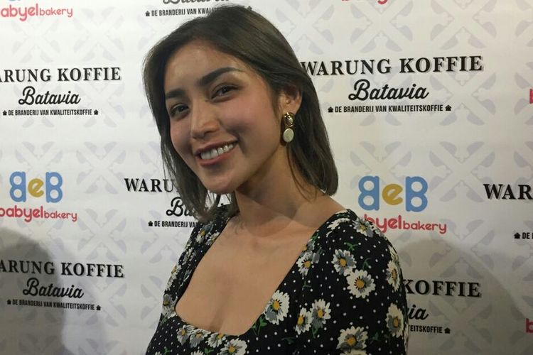 Artis peran yang juga pembawa acara Jessica Iskandar saat ditemui di Grand Indonesia, Tanah Abang, Jakarta Pusat, Jumat (22/3/2019).